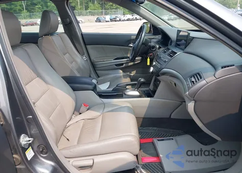 2009 Honda Accord 2.4 Ex-L z USA, uszkodzony, nr VIN 1HGCP26839A047534